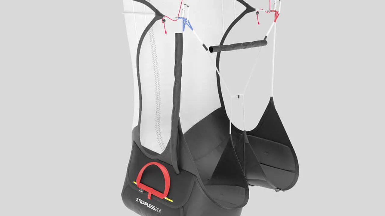 Advance STRAPLESS BI 4 — illustration pour L'histoire de Rid'Air & du Centre Ecole du Markstein, une histoire de famille !