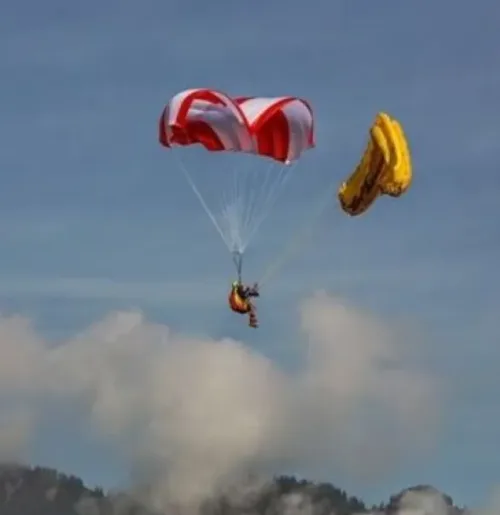 Nova Beamer 3 - Paracaídas de emergencia Rogallo Pilotable #2